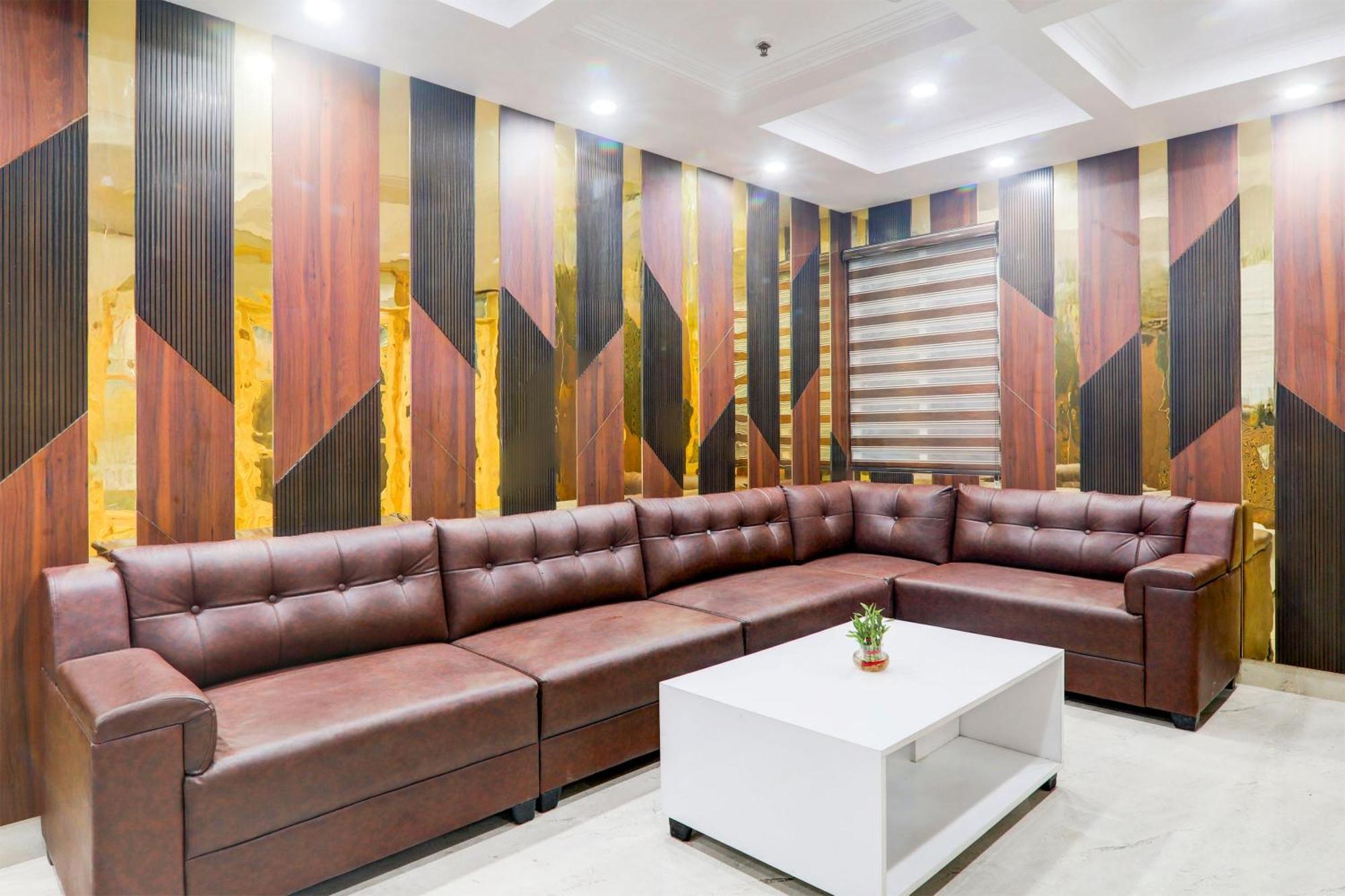 Hotel Super Townhouse Gls International Lucknow Exterior foto